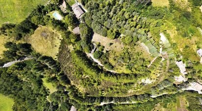 House 12 rooms of 485 m² in Assisi (06081)