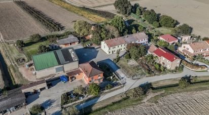 House 7 rooms of 280 m² in Copparo (44034)