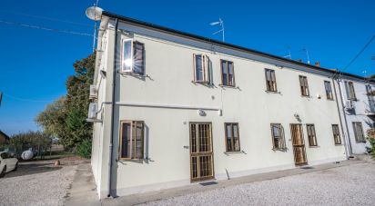 House 7 rooms of 280 m² in Copparo (44034)