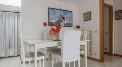 Costruzione di 502 m² in Osimo (60027)