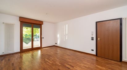 Three-room apartment of 114 m² in Selvazzano Dentro (35030)