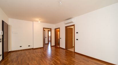 Three-room apartment of 114 m² in Selvazzano Dentro (35030)