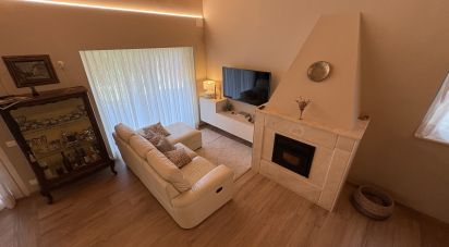 Farm 6 rooms of 275 m² in Arezzo (52100)