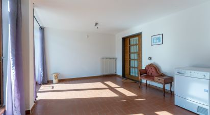House 8 rooms of 130 m² in Calcinaia (56012)
