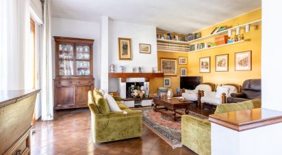 House 6 rooms of 180 m² in Casciana Terme (56034)