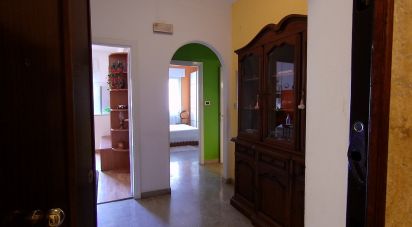 Two-room apartment of 59 m² in Genova (16139)