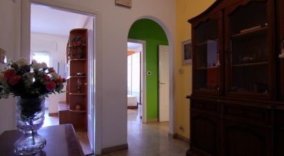 Two-room apartment of 59 m² in Genova (16139)