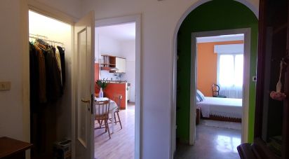 Two-room apartment of 59 m² in Genova (16139)