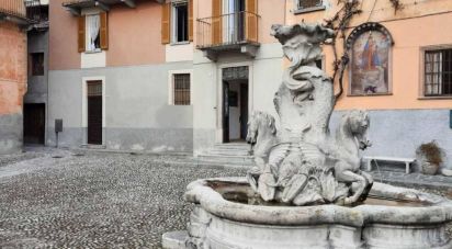 Casa indipendente / Villa 14 locali di 260 m² in Grandola ed Uniti (22010)