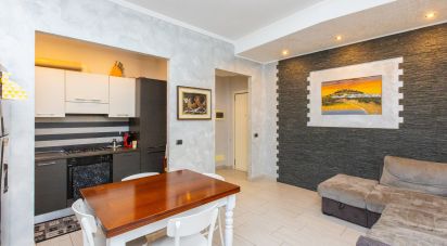 Three-room apartment of 72 m² in Busto Arsizio (21052)