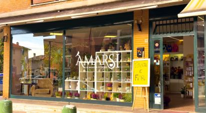 Retail property of 92 m² in Assisi (06081)