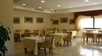 Hotel 3* of 1,250 m² in Ortona (66026)