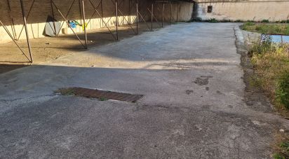 Terreno di 431 m² in Angri (84012)