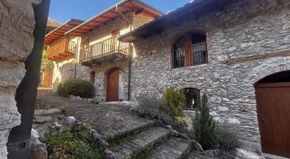 Casa indipendente 5 locali di 70 m² in Limone Piemonte (12015)