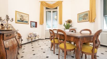 Apartment 6 rooms of 160 m² in Genova (16121)