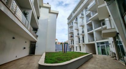 Negozio / locale commerciale di 82 m² in Olbia (07026)