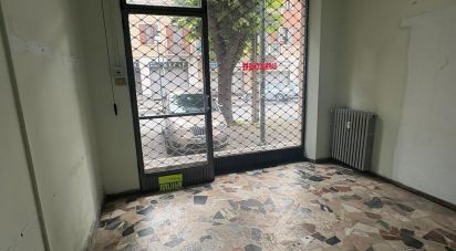 Negozio / locale commerciale di 15 m² in Chivasso (10034)