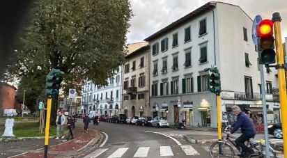 Shop / premises commercial of 175 m² in Firenze (50129)