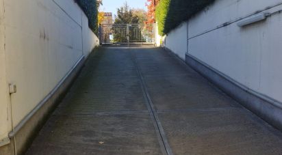 Parking of 50 m² in Varedo (20814)