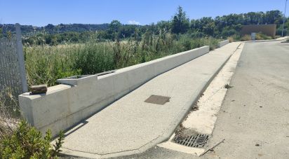 Terreno di 600 m² in Cupra Marittima (63061)