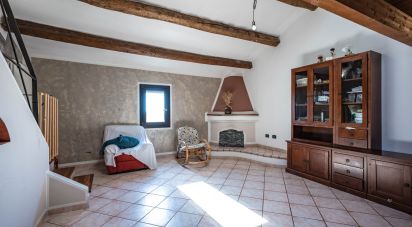 Townhouse 5 rooms of 420 m² in Argenta (44048)