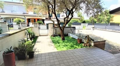Villa a schiera 6 locali di 145 m² in Porto Mantovano (46047)