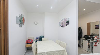 Three-room apartment of 104 m² in Genova (16155)