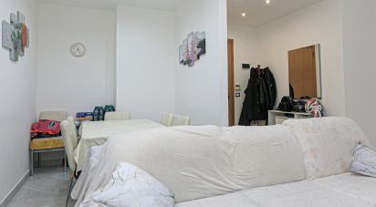 Three-room apartment of 104 m² in Genova (16155)