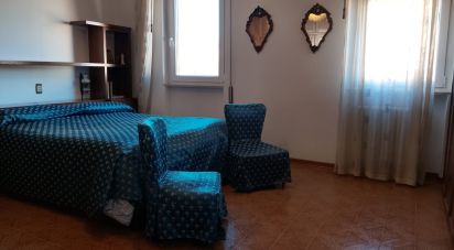 Casa indipendente / Villa 9 locali di 238 m² in Vicenza (36100)