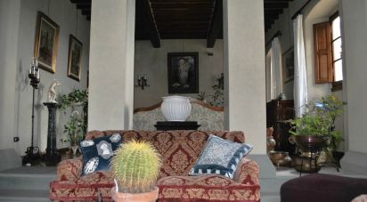 Farm 30 rooms of 1,000 m² in Impruneta (50023)