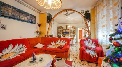 Appartamento 6 locali di 188 m² a Portomaggiore (44015)