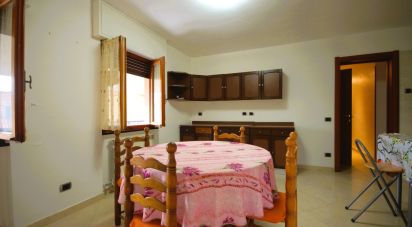 Appartamento 7 locali di 90 m² a Moconesi (16047)