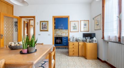 House 7 rooms of 120 m² in Crespina (56040)