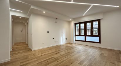 Three-room apartment of 62 m² in Firenze (50132)