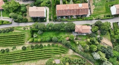 Casale 6 locali di 420 m² in Verona (37142)